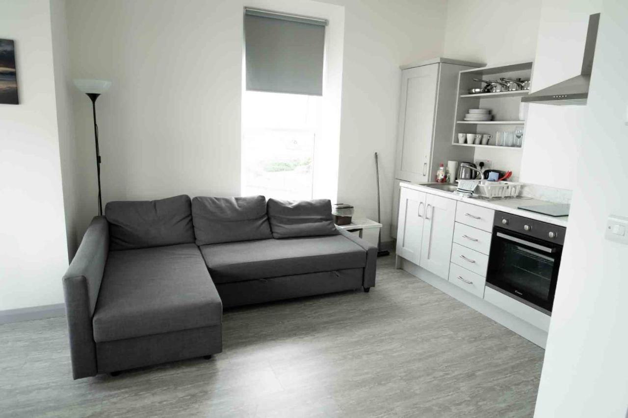 White Hall Портраш Екстер'єр фото